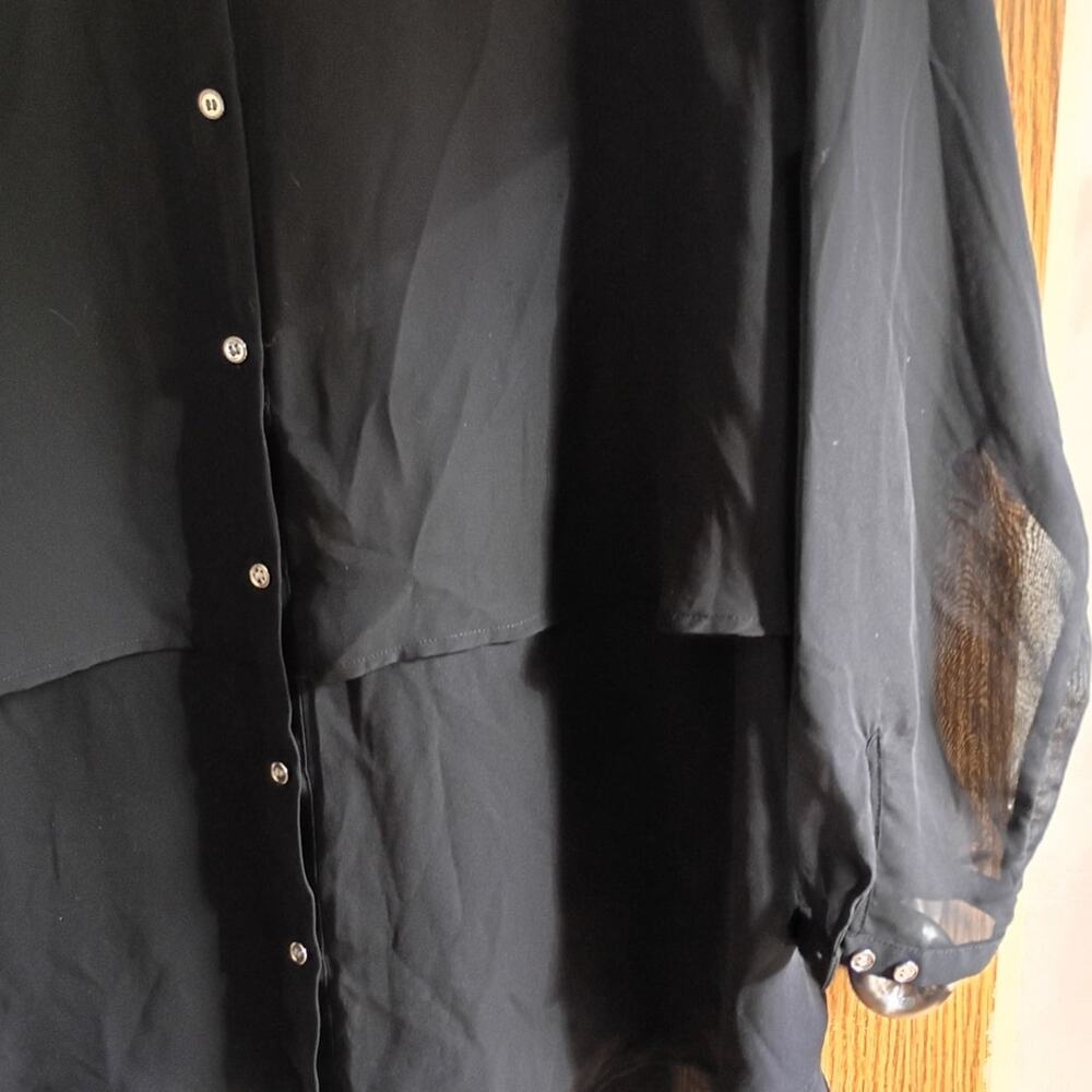 Lane Bryant Black Layered Hem Button Front Blouse 18/20 Minimalist Workwear Chic - Picture 5 of 12